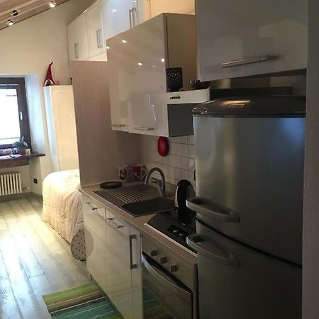 אאוסטה Appartamento In Casa D'Epoca מראה חיצוני תמונה